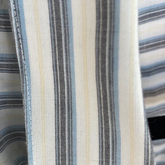 FINAL PRICE!
Travis Mathew Blue Gray Yellow Stripe Button Down - Picture 4 of 4
